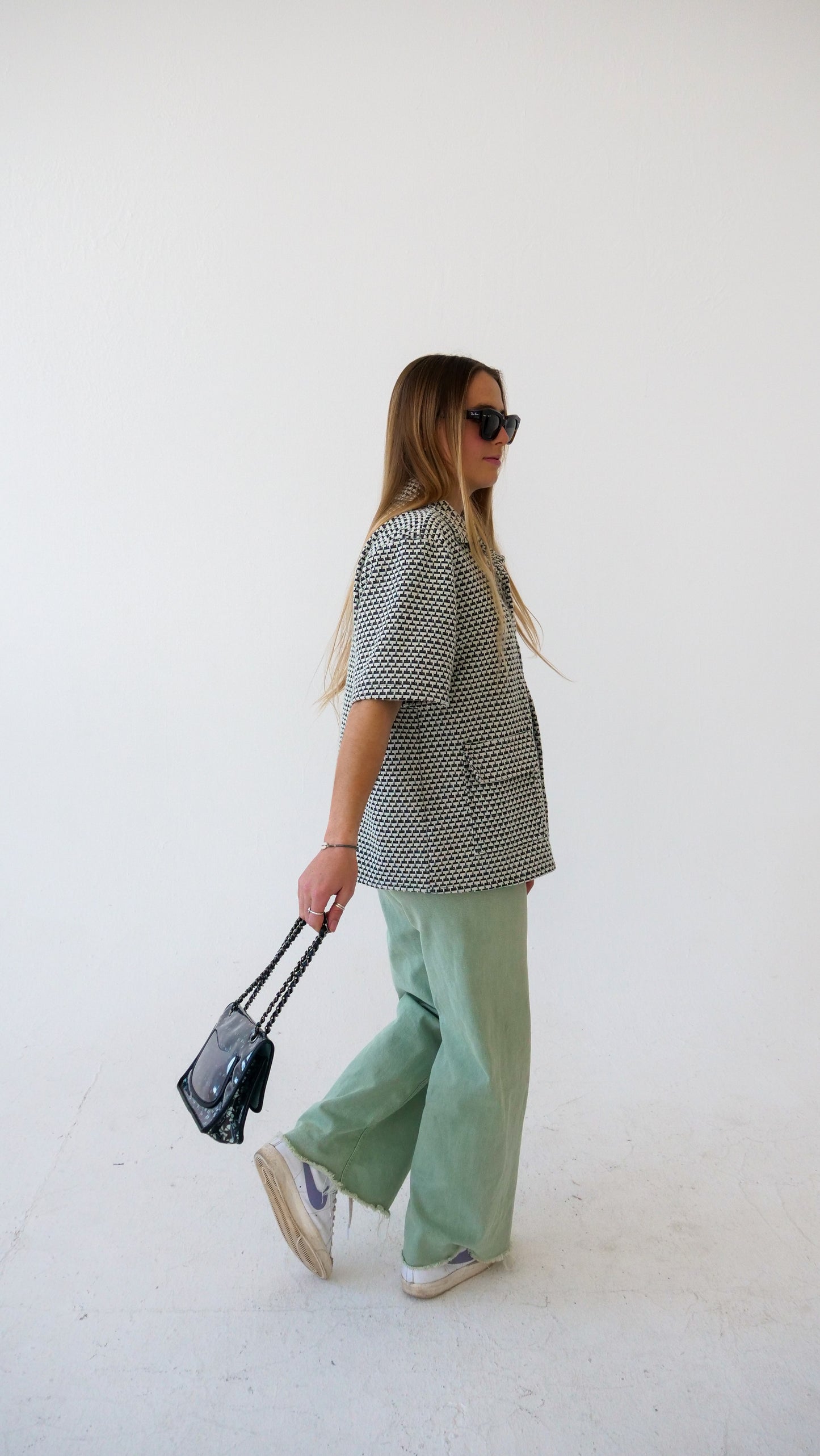 Box Shirt // Black & White Stretch